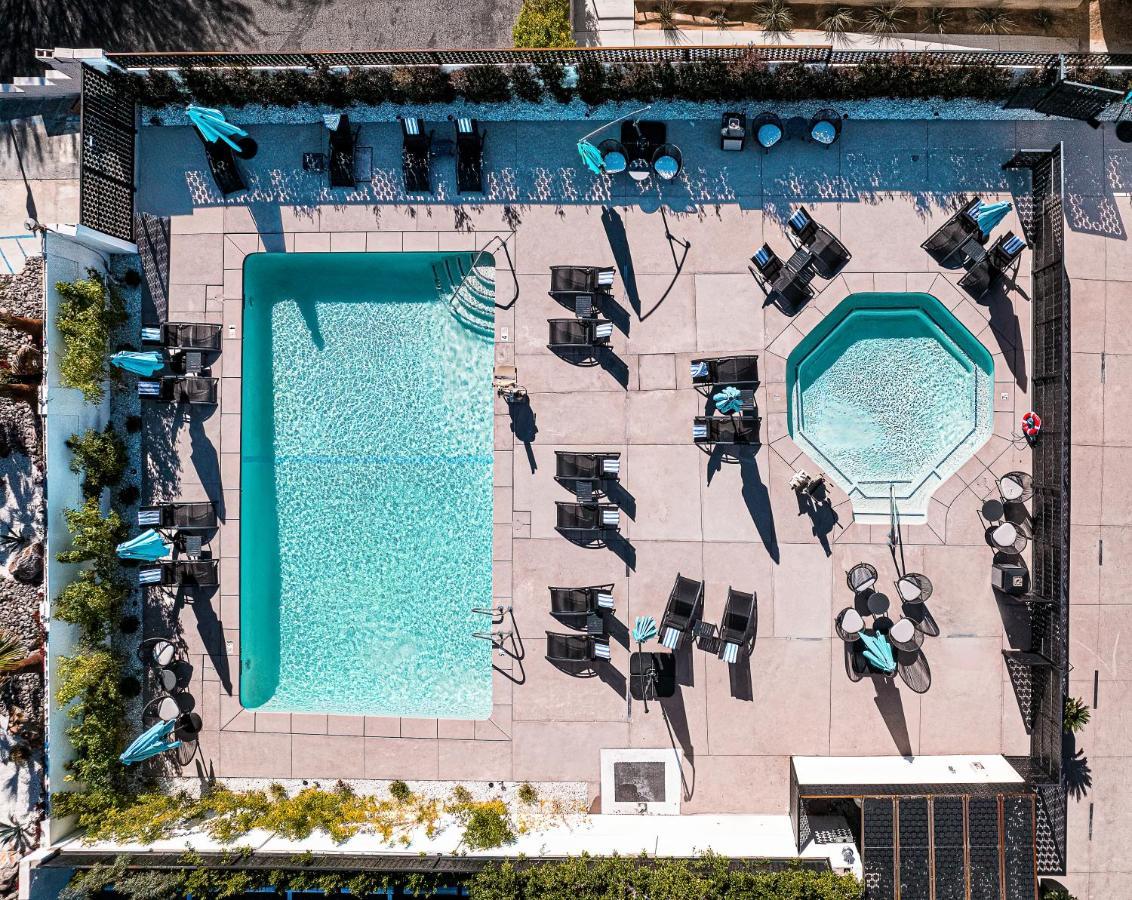 דזרט הוט ספרינגס Onsen Hotel And Spa מראה חיצוני תמונה